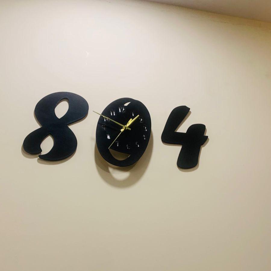 804 Wall Clock 